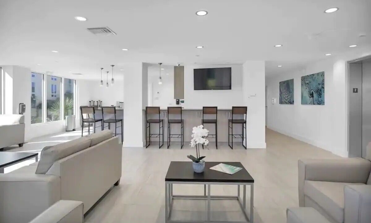 Photo of Livingroom in Clearwater Beach