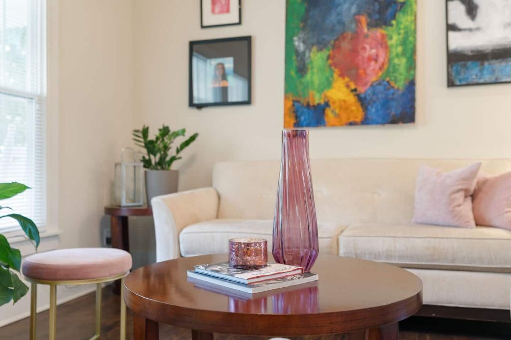 Photo of Livingroom in Talbot's Corner