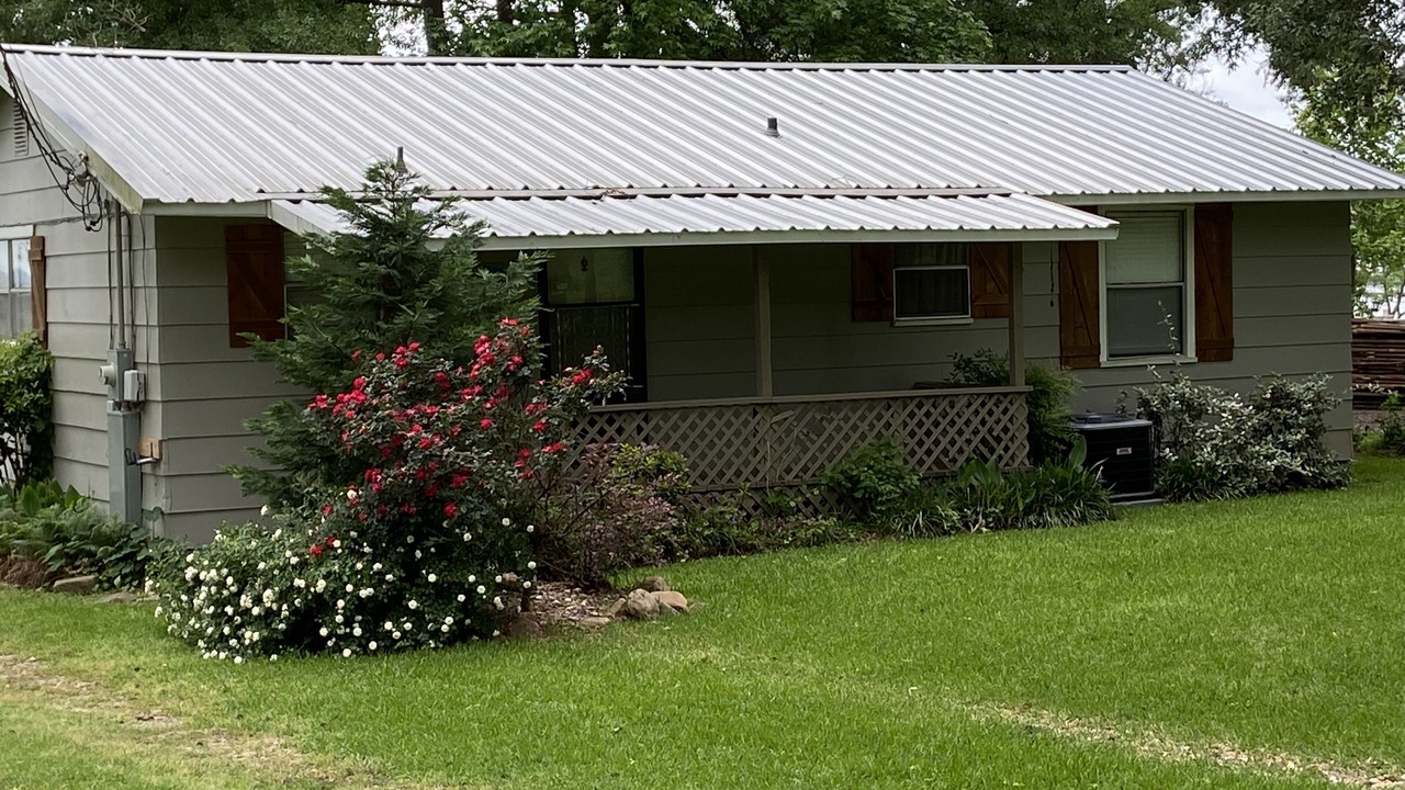 Photo of Outdoor in Larue
