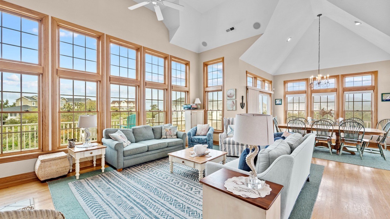 Photo of Livingroom in Pine Island