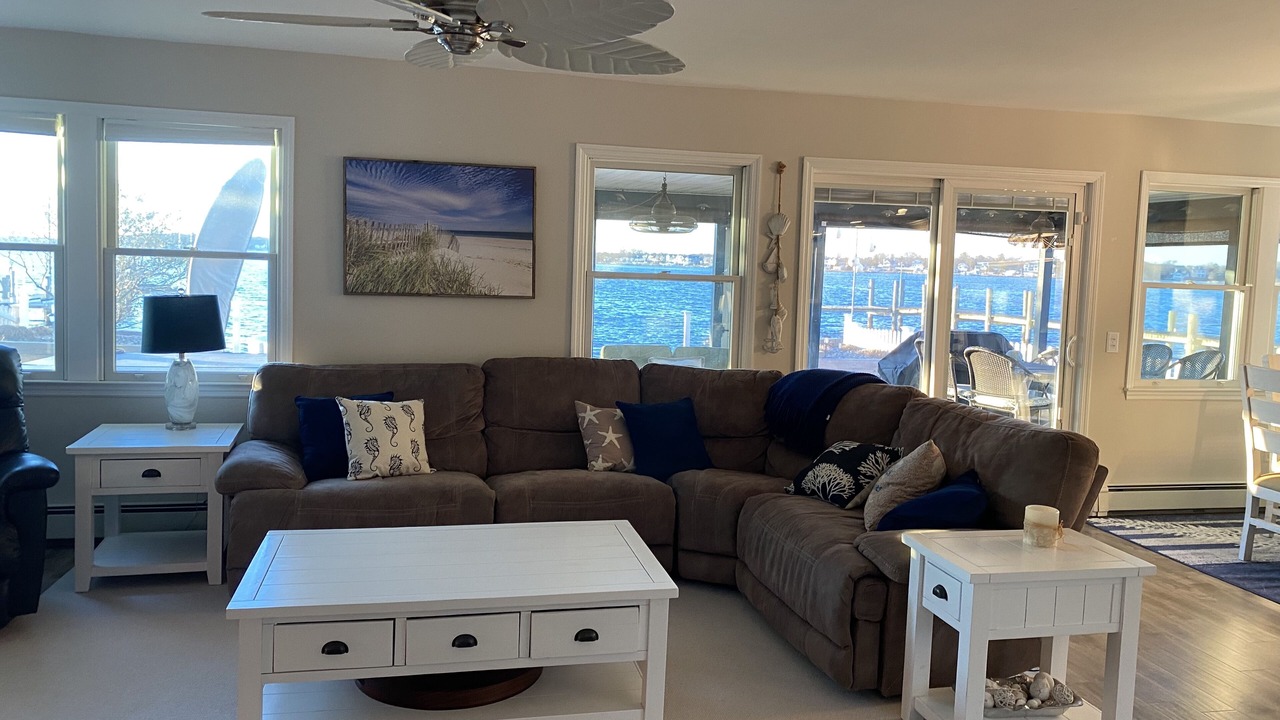 Photo of Livingroom in Osbornsville