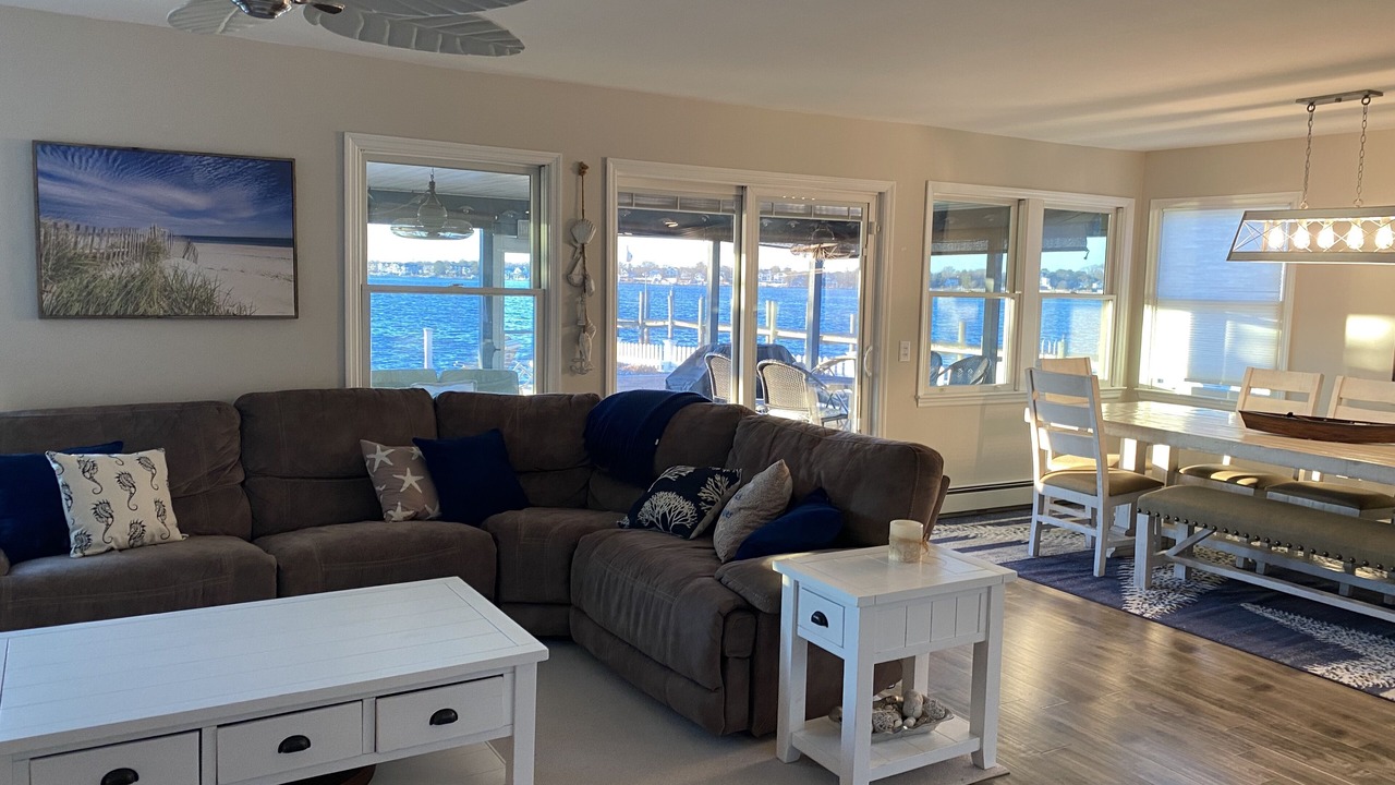 Photo of Livingroom in Osbornsville