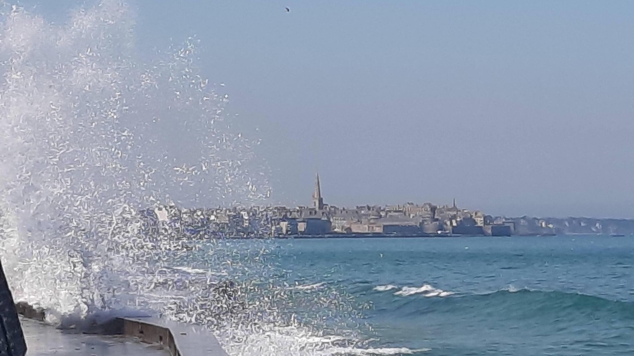 Photo of Others in Saint-Broladre