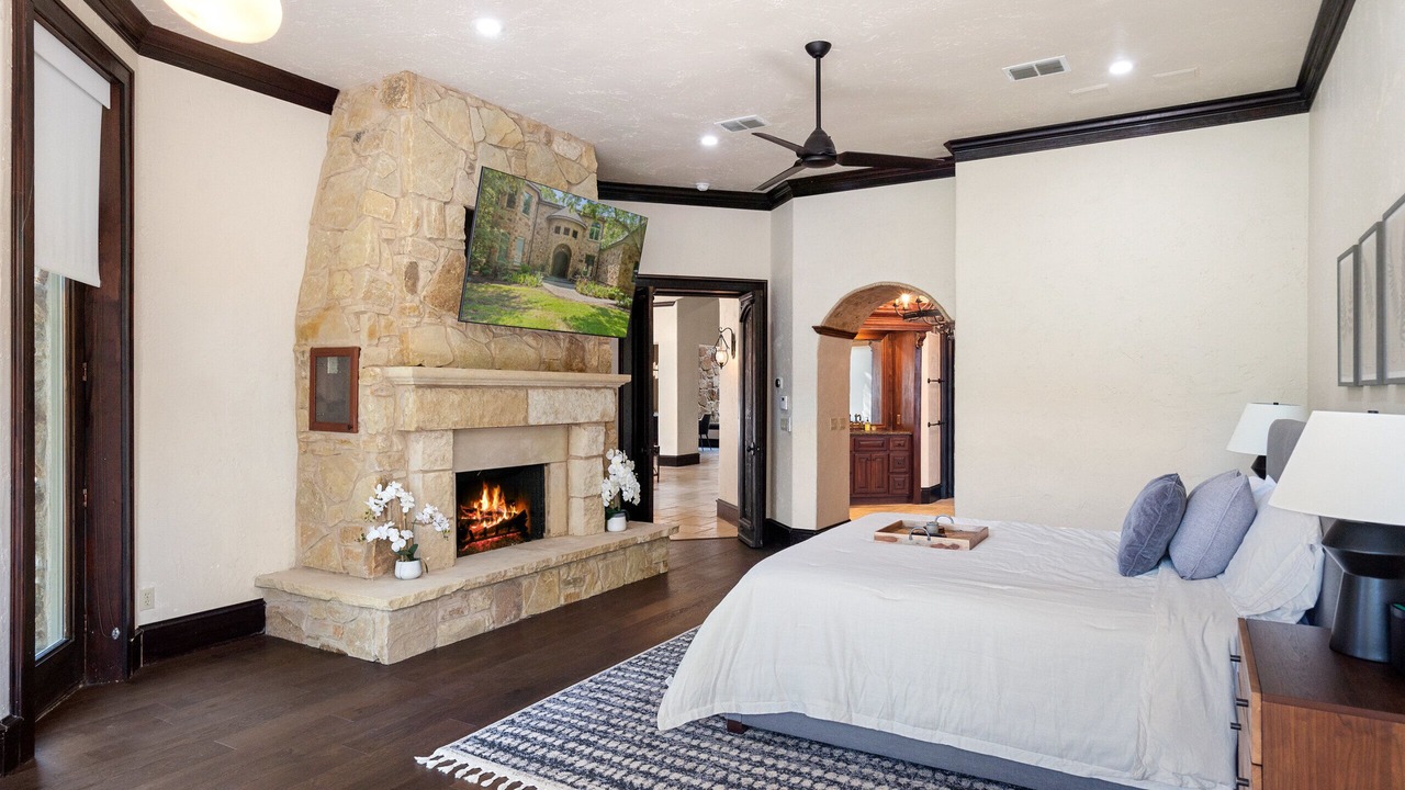 Photo of Bedroom in Manana West