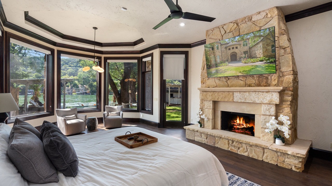 Photo of Bedroom in Manana West