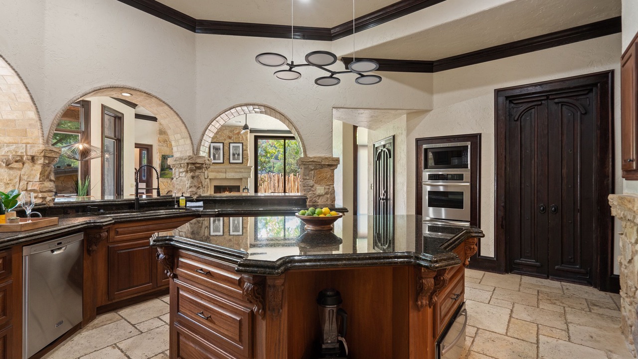 Photo of Kitchen in Manana West