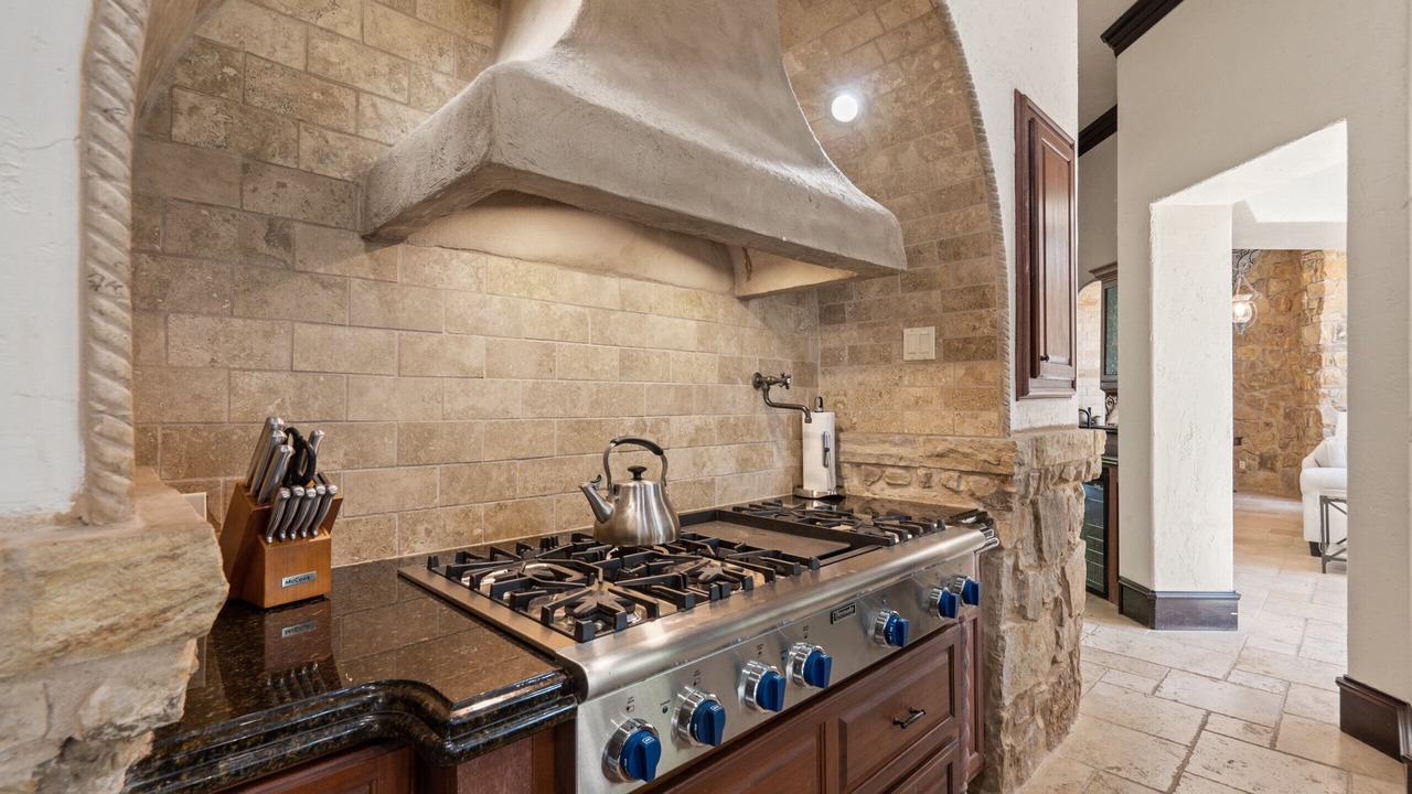 Photo of Kitchen in Manana West