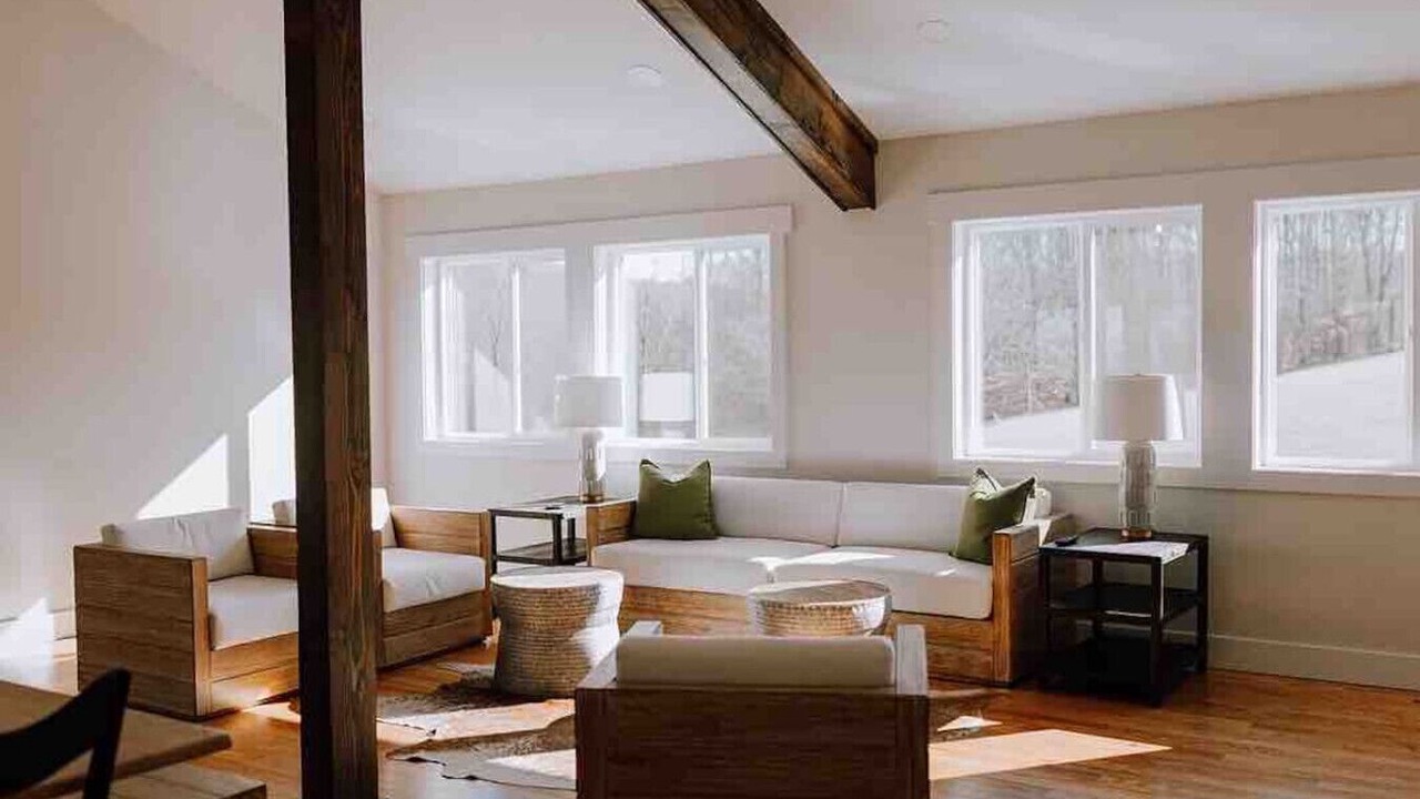 Photo of Livingroom in Knoxville