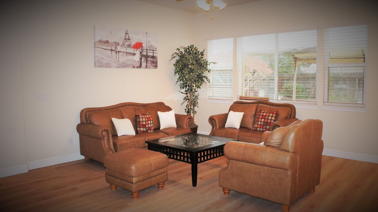 Photo of Livingroom in Rancho Cordova