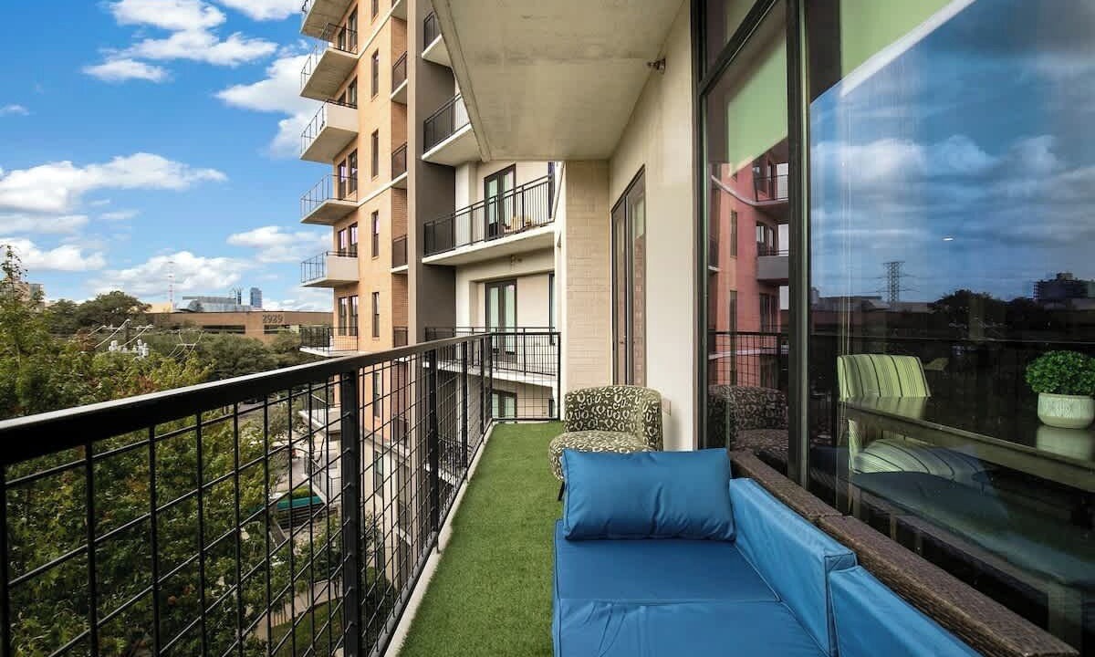 Photo of Patio Balcony in Uptown