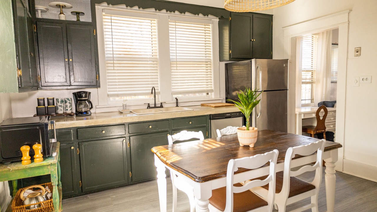 Photo of Kitchen in Central Gardens