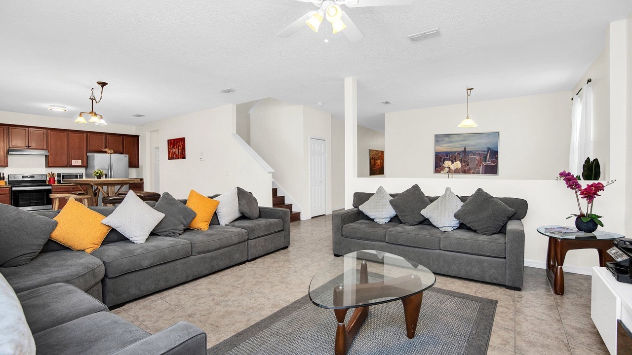 Photo of Livingroom in Crystal Cove