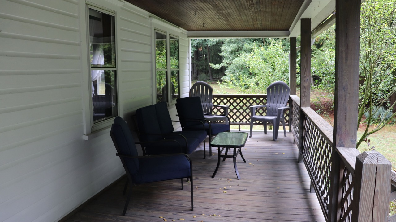 Photo of Patio Balcony in Lucinda