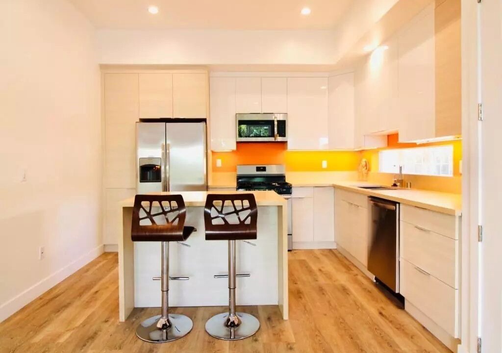 Photo of Kitchen in Canoga Park