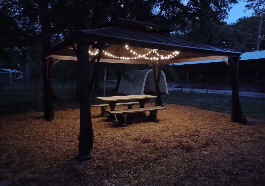 Photo of Others in Putnam Hall