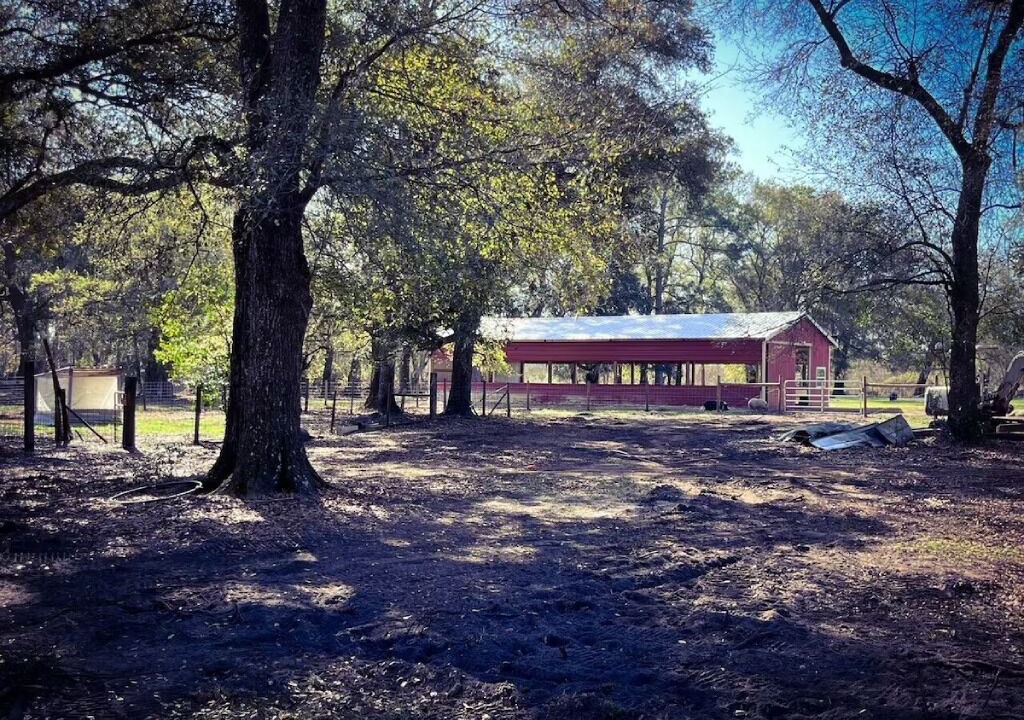 Photo of Others in Putnam Hall