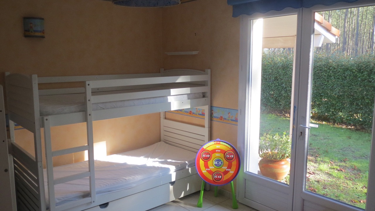 Photo of Bedroom in Lit-et-Mixe