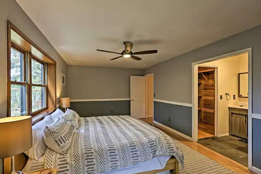 Photo of Bedroom in Conifer Mountain and Meadows