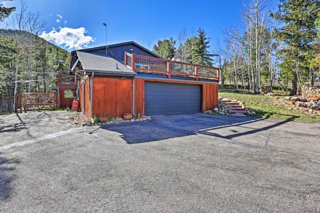 Photo of Outdoor in Conifer Mountain and Meadows
