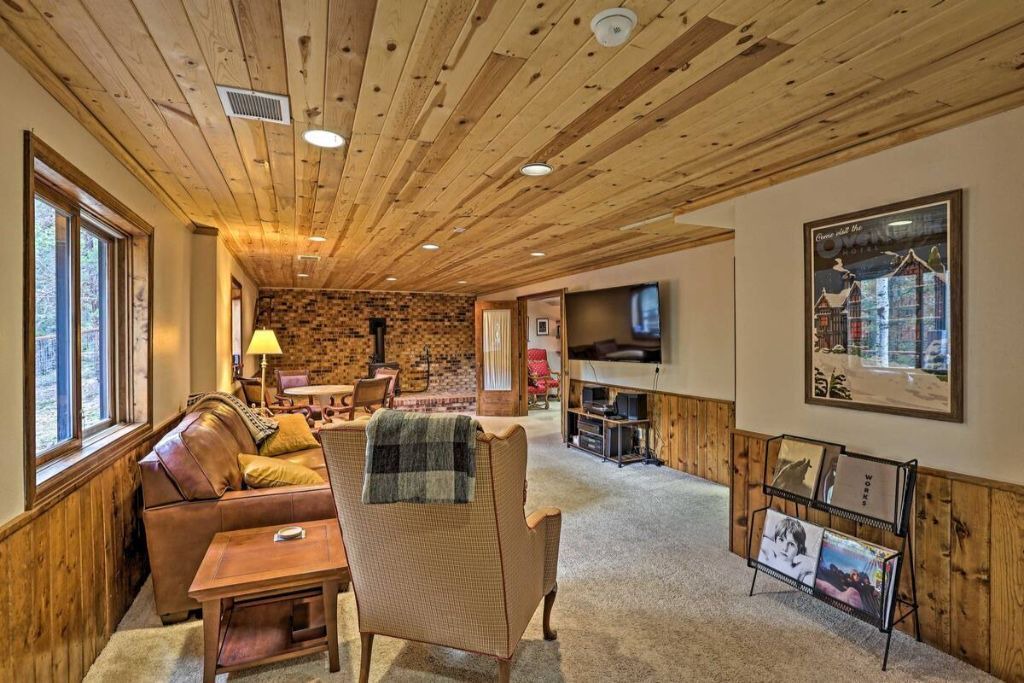 Photo of Livingroom in Conifer Mountain and Meadows