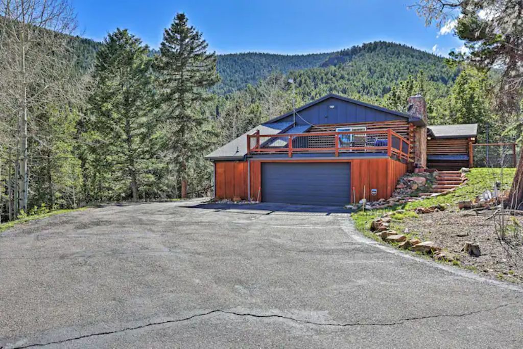 Photo of Outdoor in Conifer Mountain and Meadows