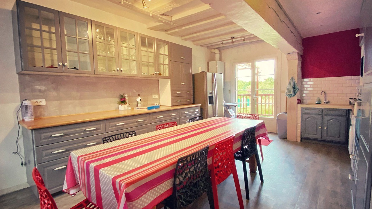 Photo of Kitchen in Chapelle-Guillaume