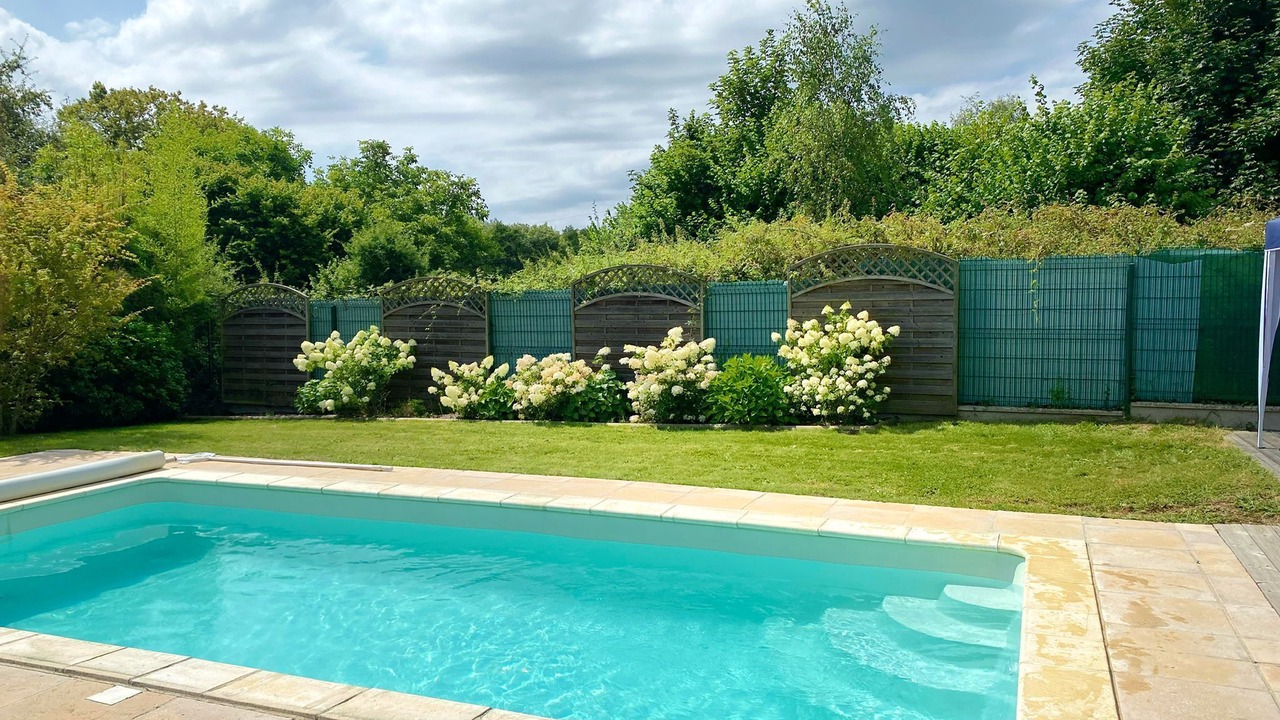 Photo of Outdoor in Chapelle-Guillaume