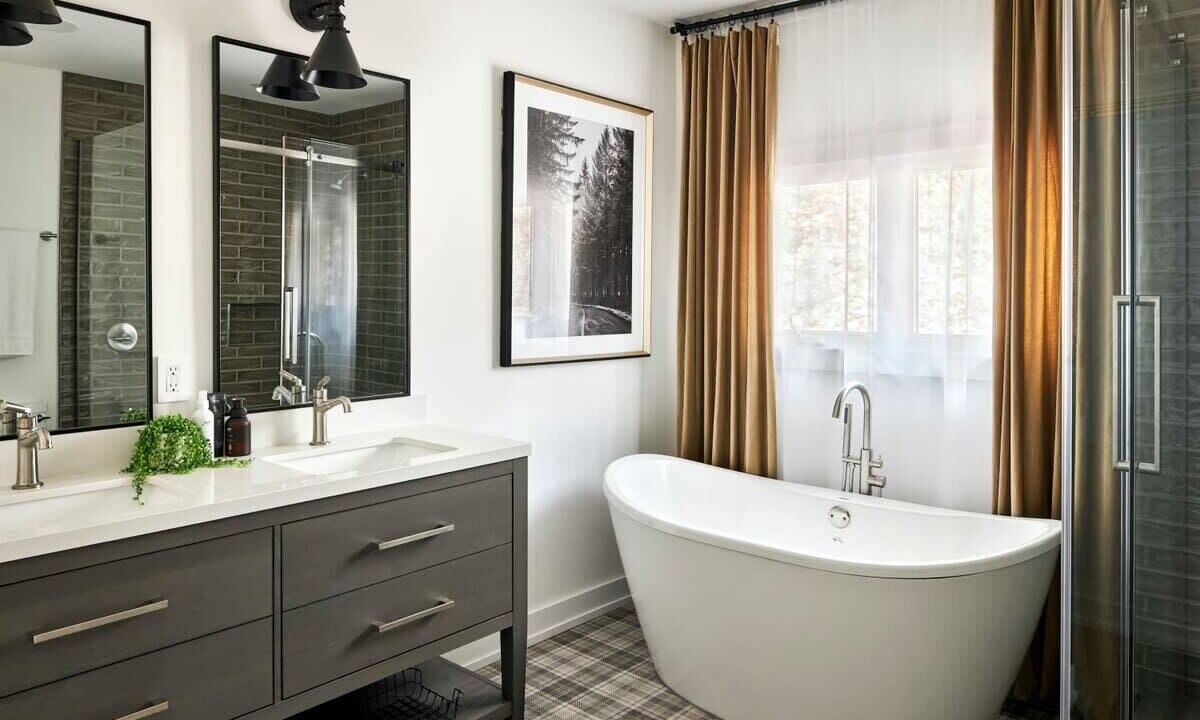 Photo of Bathroom in Val-des-Monts