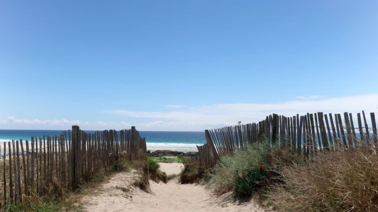 Photo of Others in Esquibien