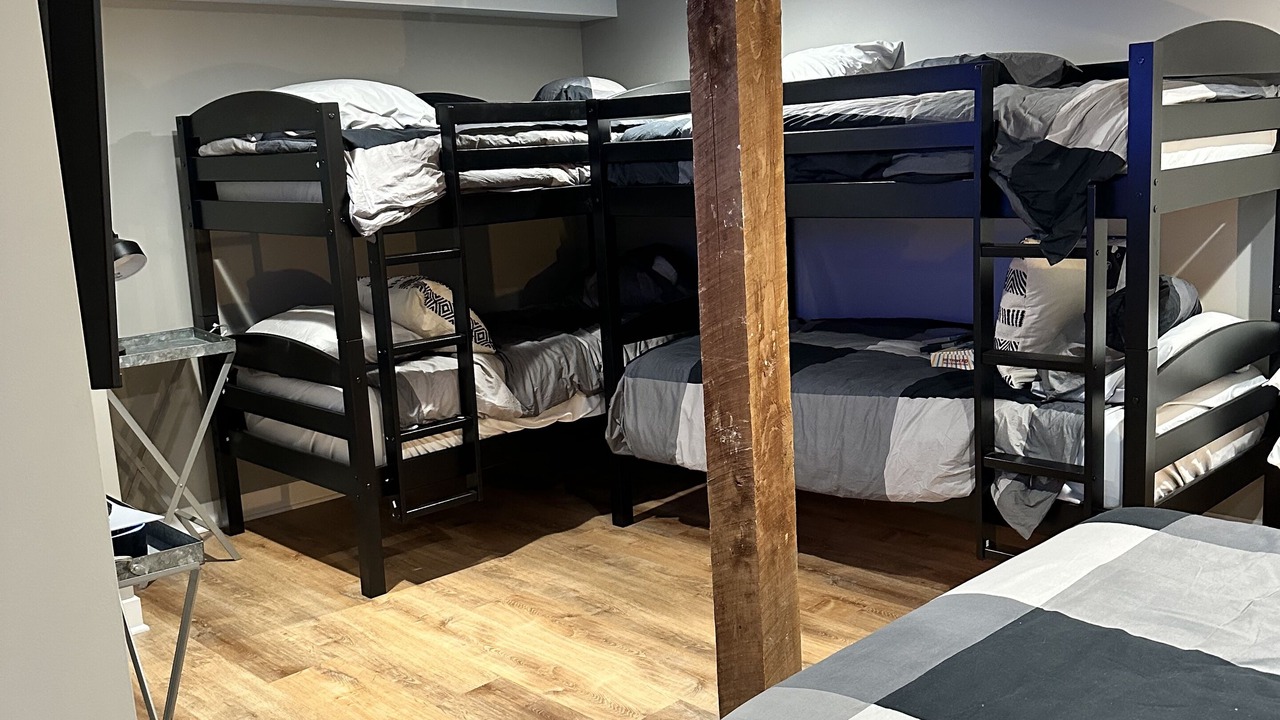 Photo of Bedroom in Paddock Lake