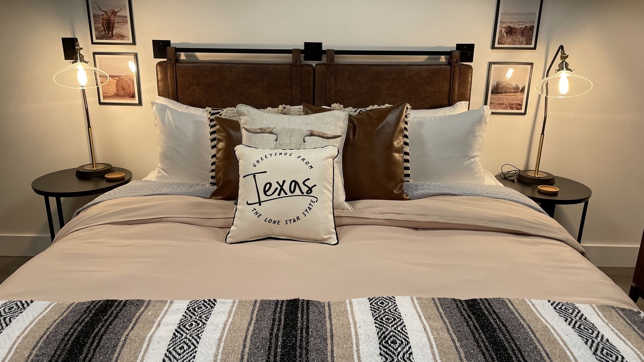 Photo of Bedroom in Point