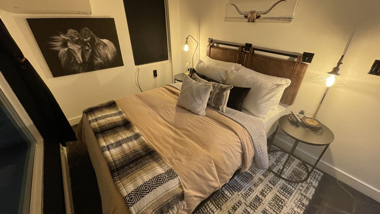 Photo of Bedroom in Point