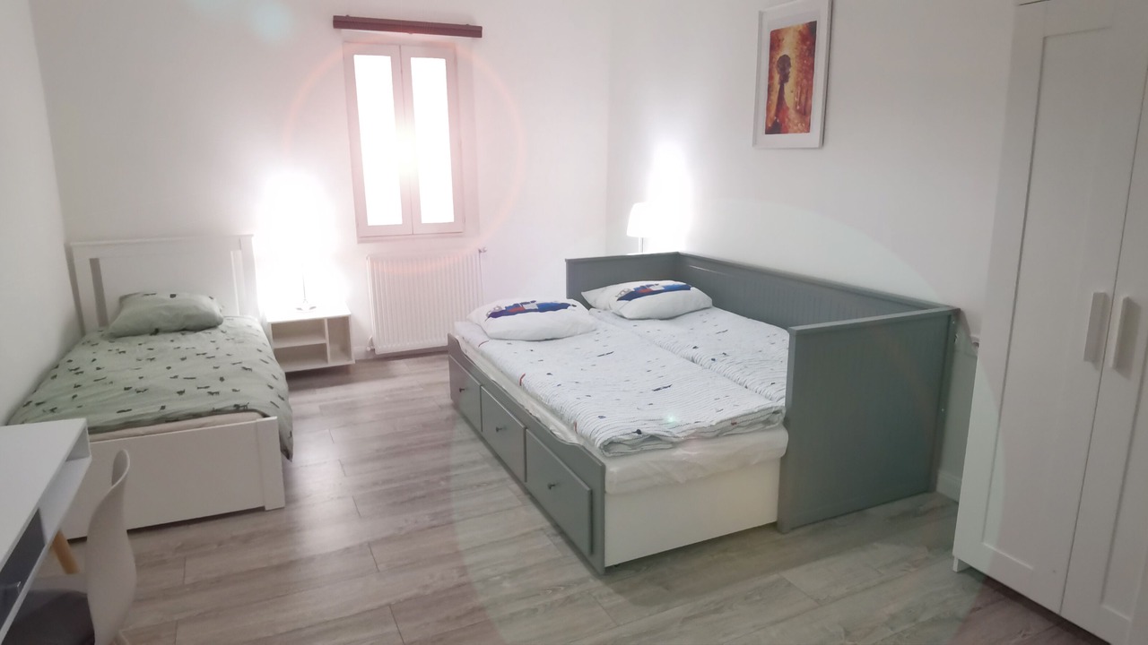 Photo of Bedroom in Peronnas