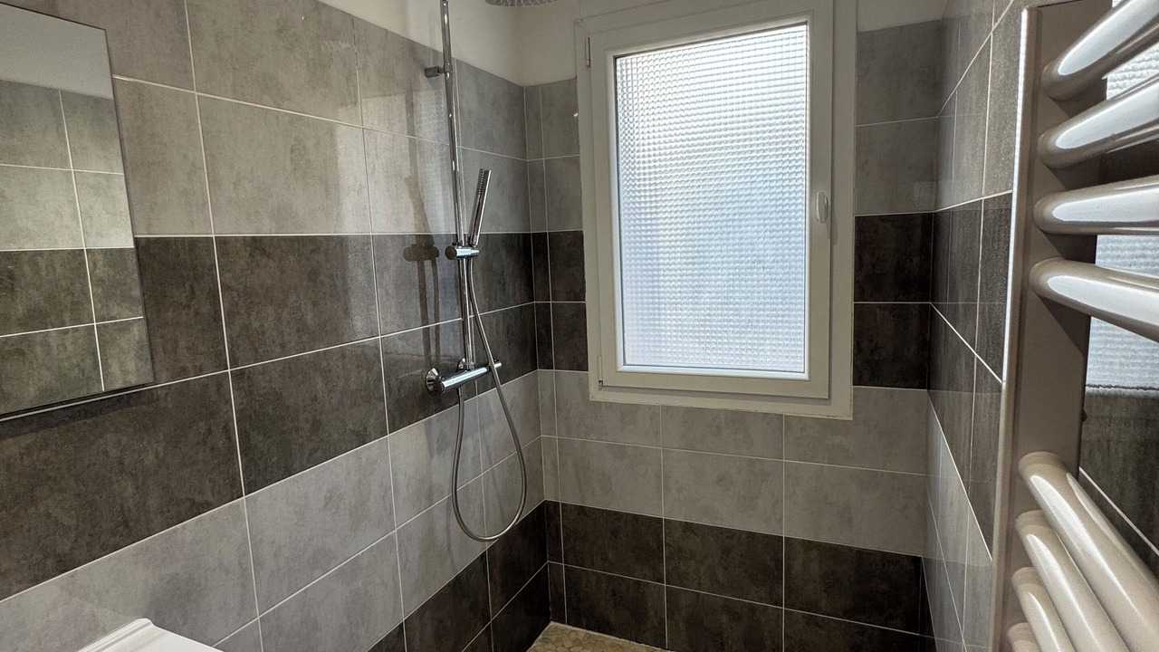 Photo of Bathroom in Saint-Sernin