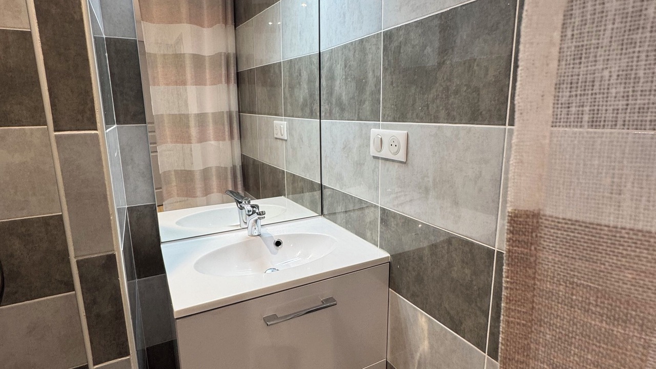 Photo of Bathroom in Saint-Sernin