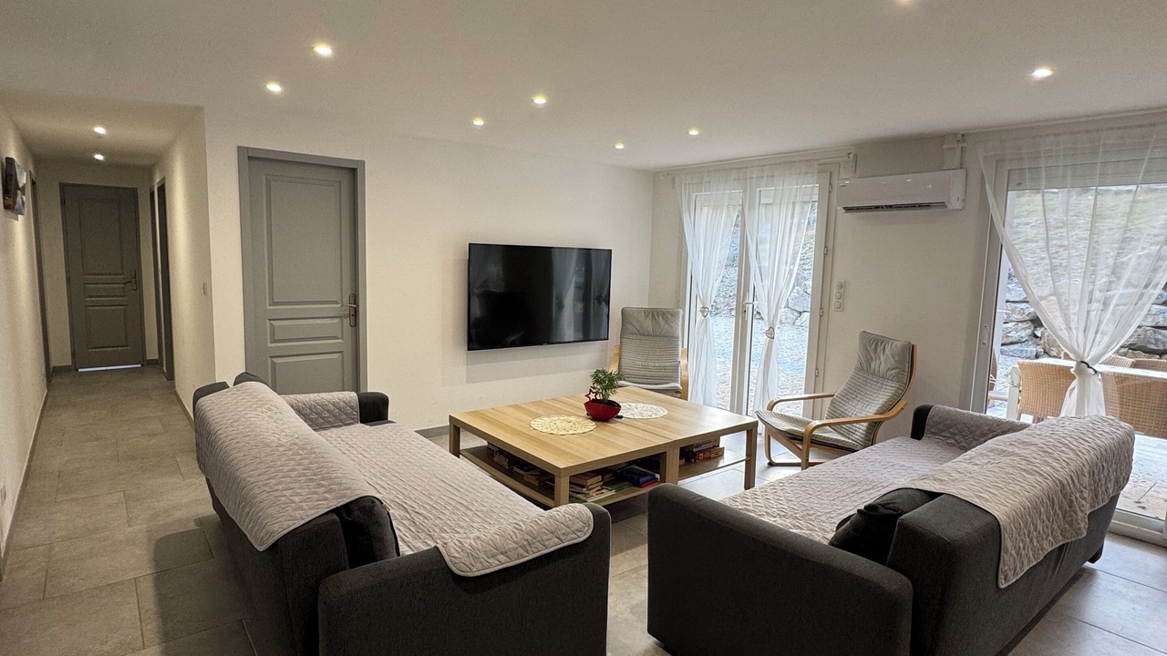 Photo of Livingroom in Saint-Sernin