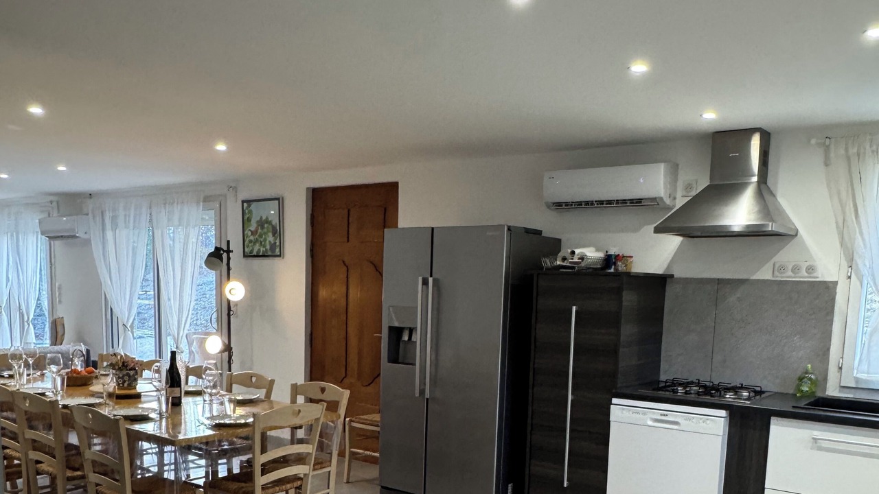 Photo of Kitchen in Saint-Sernin