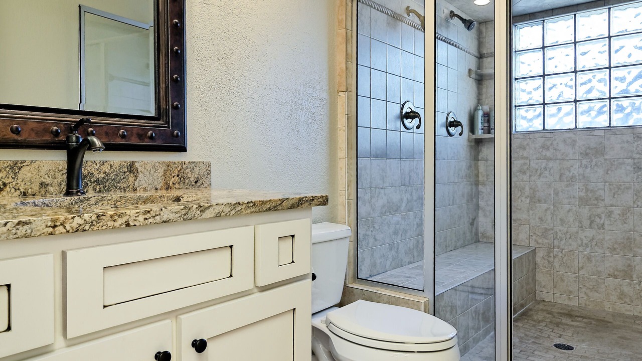 Photo of Bathroom in Beaver Shores