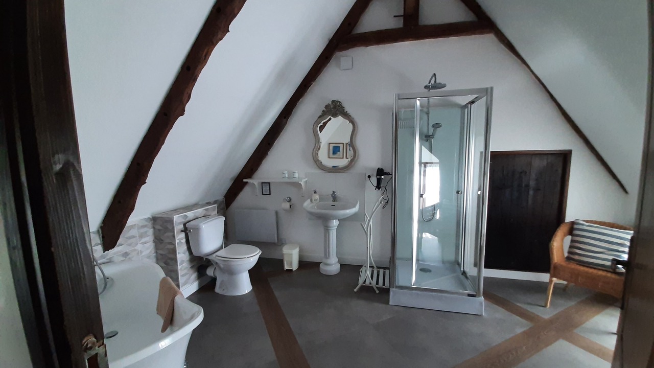 Photo of Bathroom in Saint-Helen