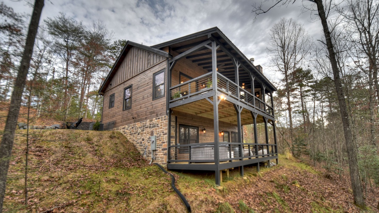 Photo of Outdoor in Foxfire Estates