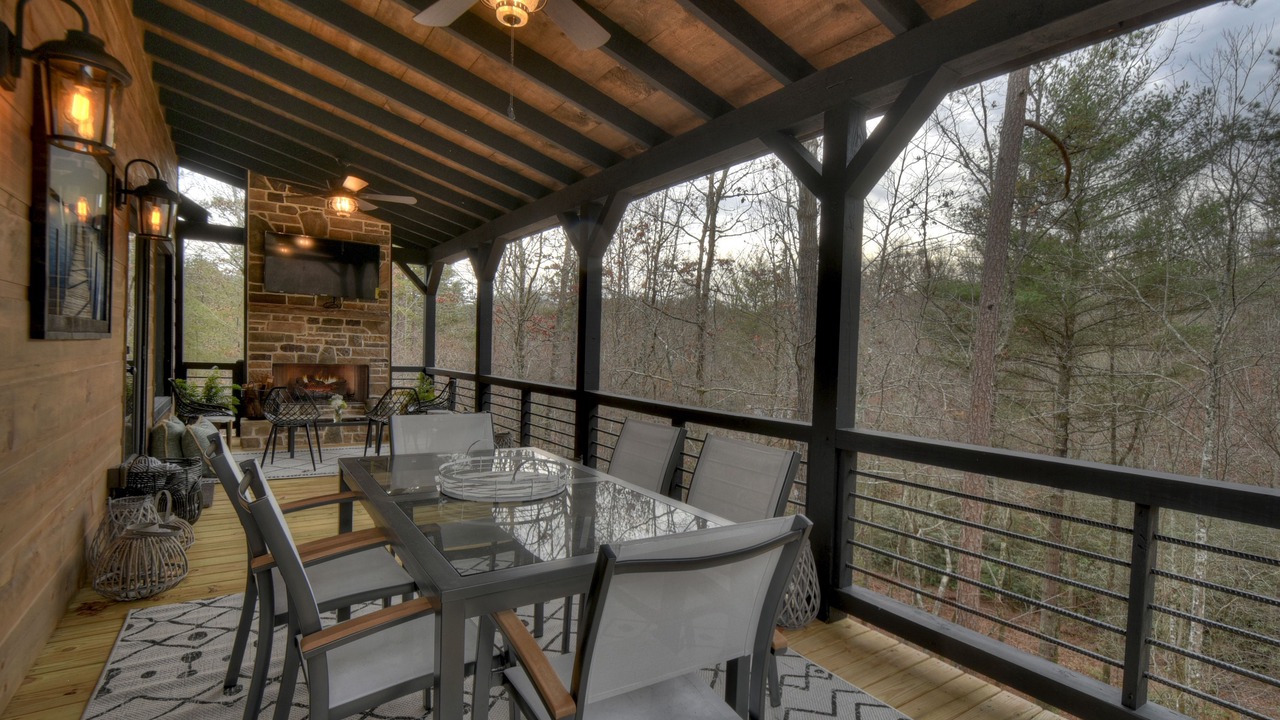 Photo of Outdoor in Foxfire Estates