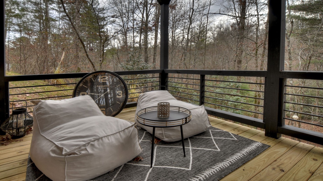 Photo of Outdoor in Foxfire Estates