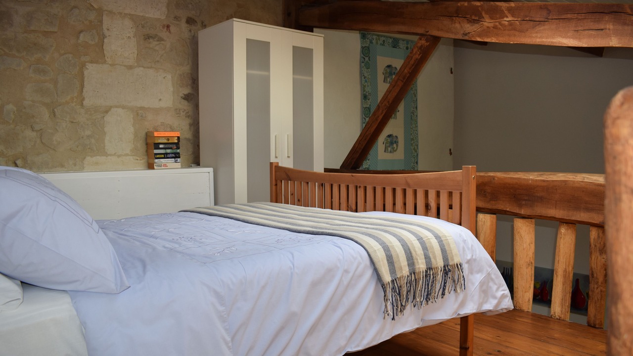 Photo of Bedroom in Saint-Vallier