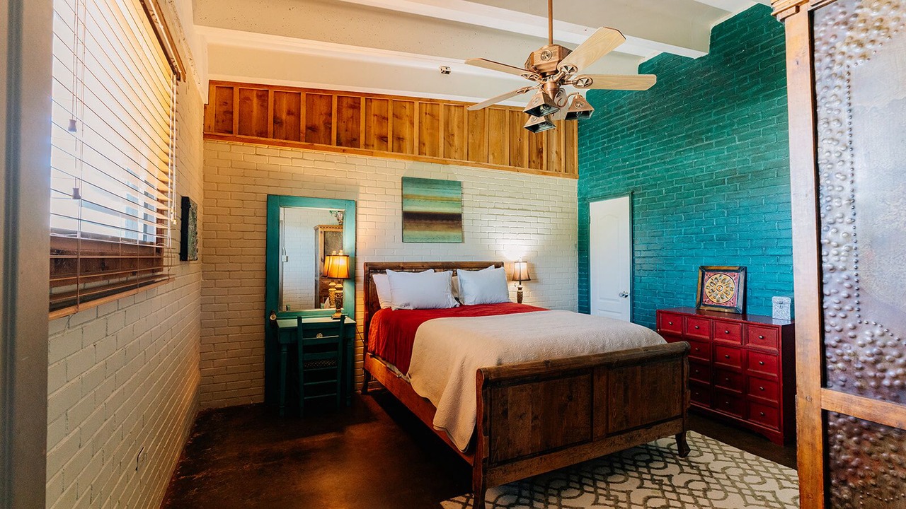 Photo of Bedroom in Whitney