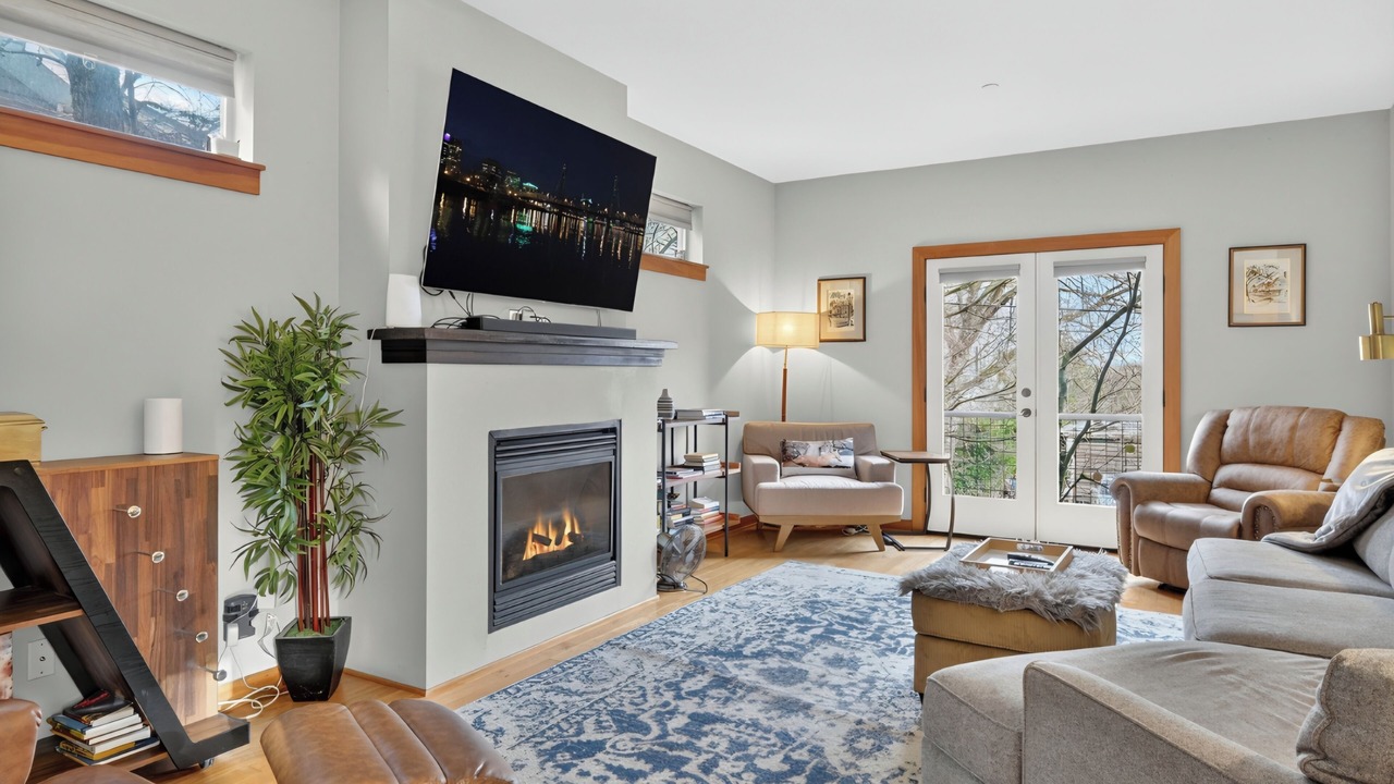 Photo of Livingroom in Lair Hill