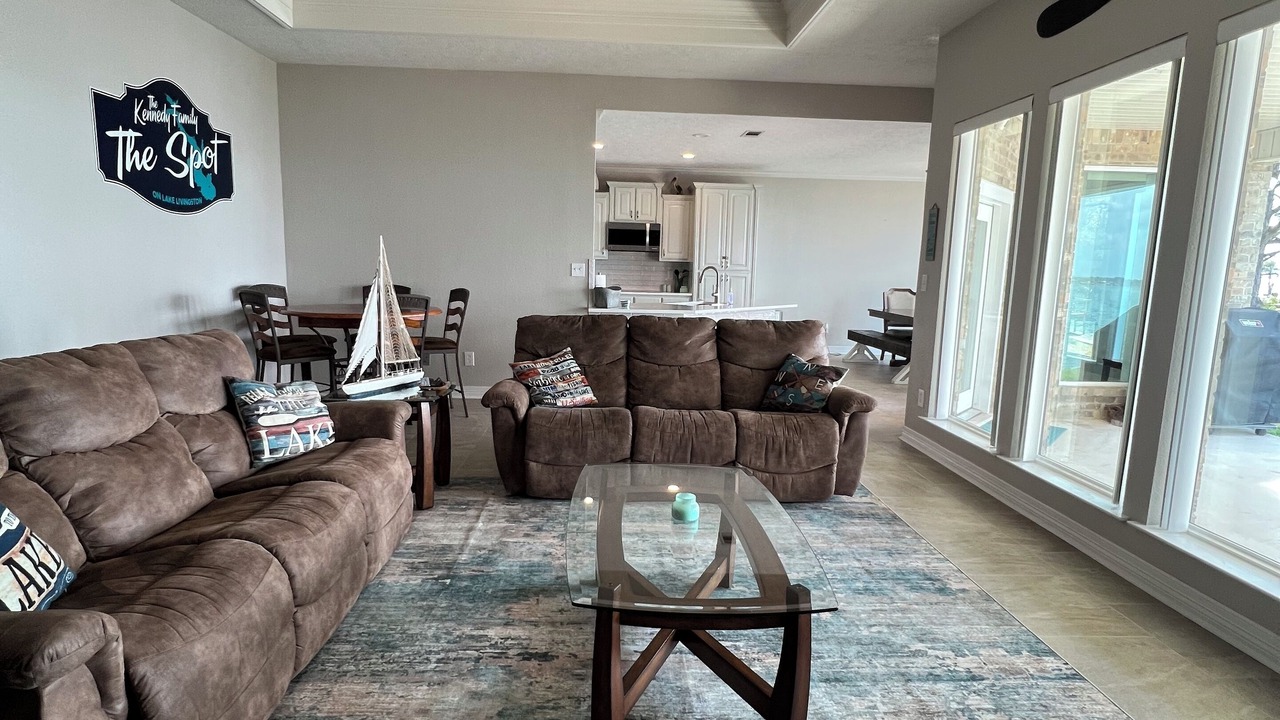 Photo of Bedroom in West Livingston