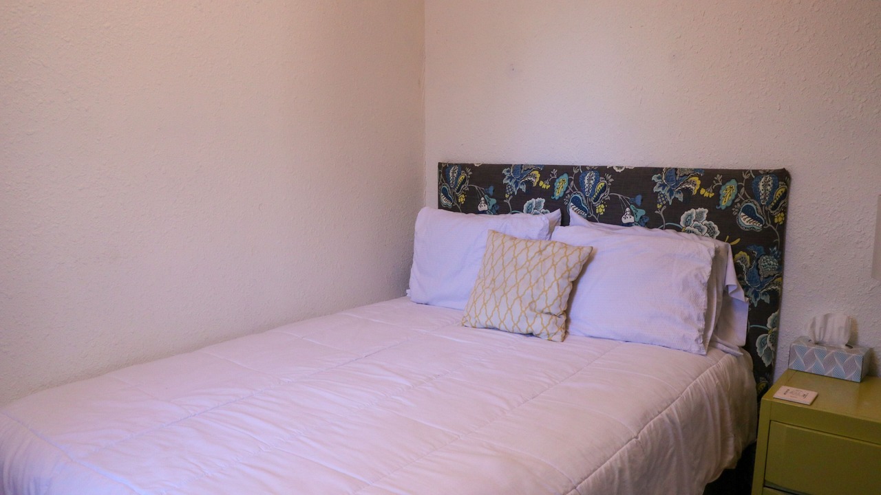 Photo of Bedroom in East Lawrence