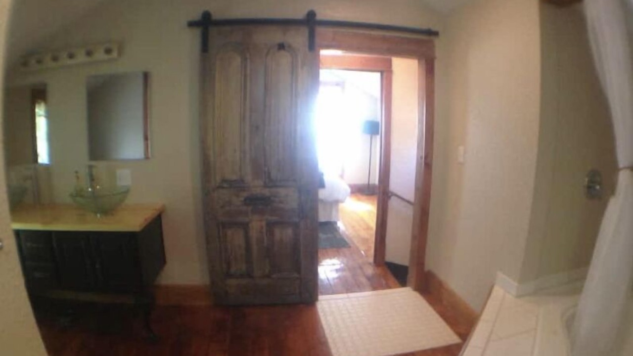 Photo of Bathroom in East Lawrence
