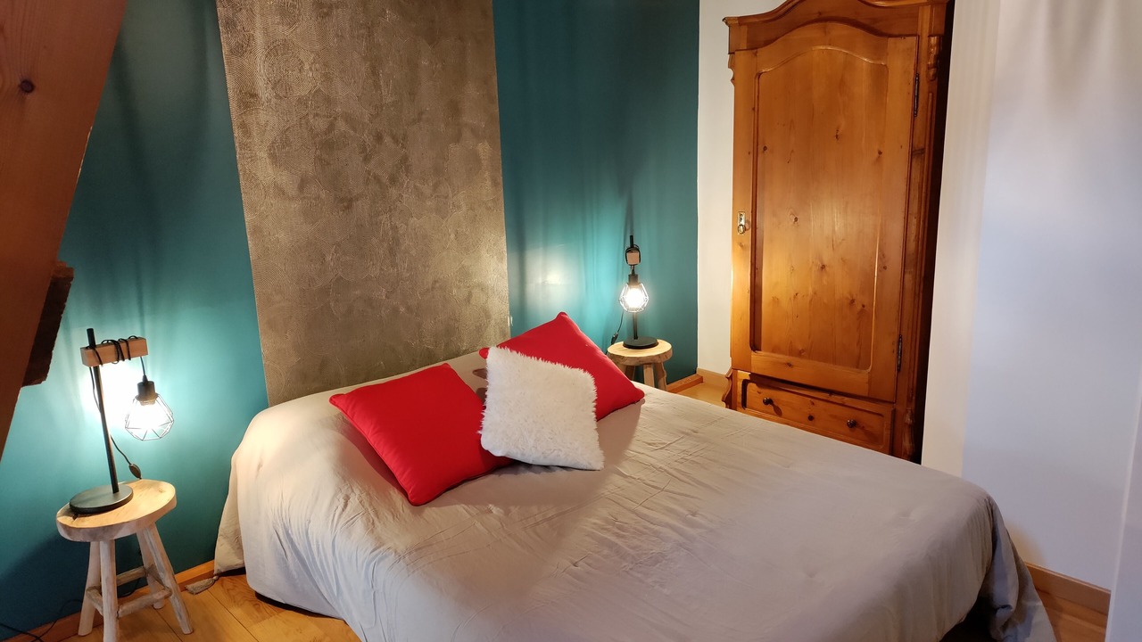 Photo of Bedroom in Bagneres-de-Luchon