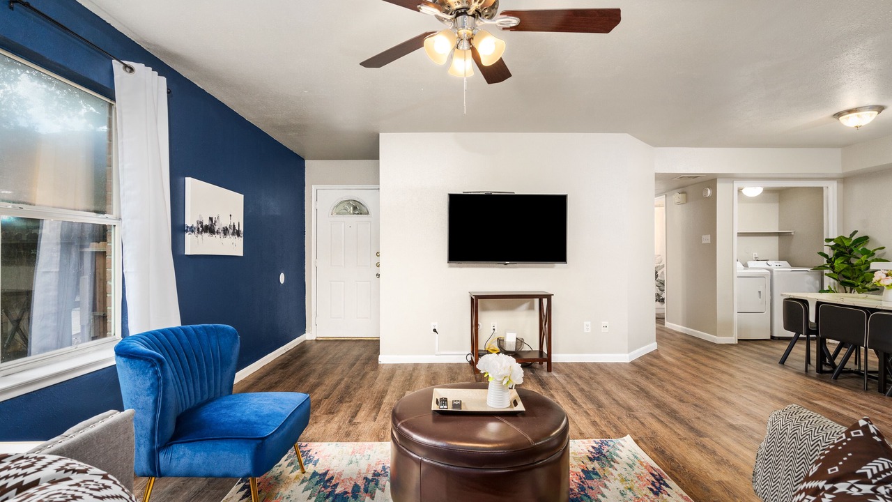Photo of Livingroom in Cypress